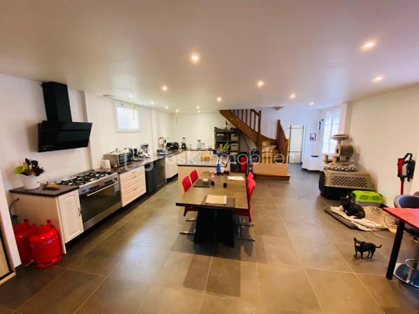 Maison de village de 143,97 m²