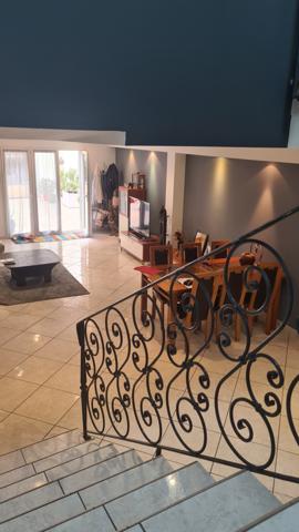 Lavérune (34880) Laverune Maison de ville+garage +T2. Un petit havre de paix