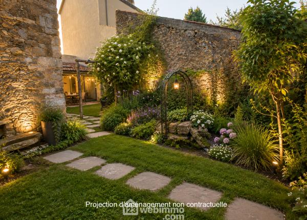 Maison de ville 93 m² à Pouzauges 85700