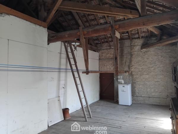 Maison de village 145 m² à Les Hauts-de-Chée 55000