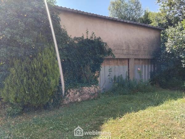 Maison de village 145 m² à Les Hauts-de-Chée 55000