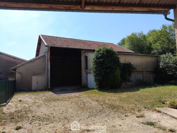 Maison de village 145 m² à Les Hauts-de-Chée 55000