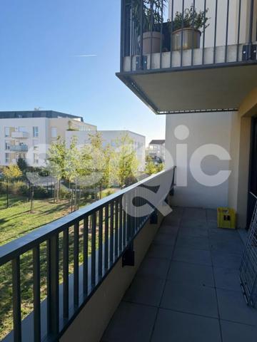 Location 2 Pieces 40 60200 Compiegne 43 0923 01 0006