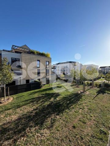 Location 2 Pieces 40 60200 Compiegne 43 0923 01 0006