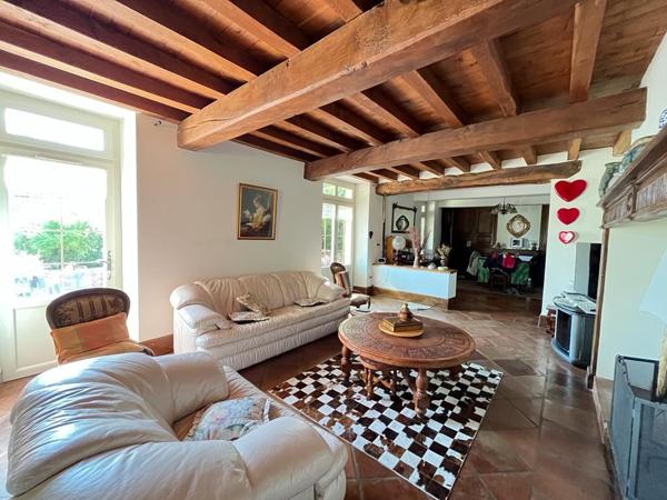 Mauvezin (32120) Demeure 260m² - 5 Chambres - Vue Pyrénées