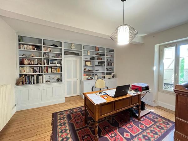 Mauvezin (32120) Demeure 260m² - 5 Chambres - Vue Pyrénées