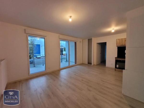 Appartement à louer 3 pièces 54.3m² Tours (37100)