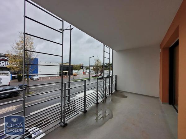 Appartement à louer 3 pièces 54.3m² Tours (37100)