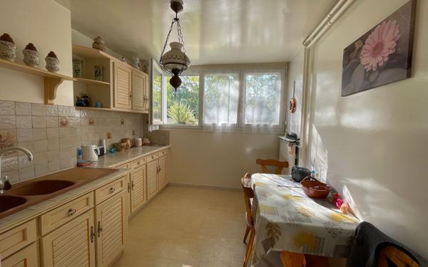 Appartement à vendre    3 pièces •  Yerres