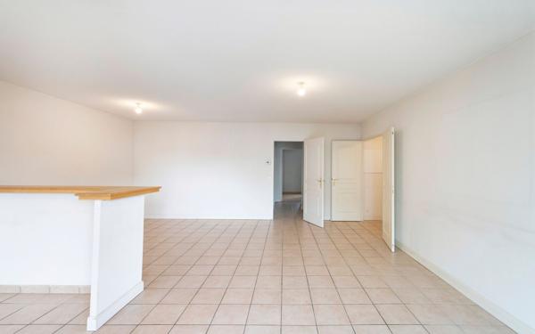Appartement à vendre    3 pièces • 71,73 m2 Bayonne