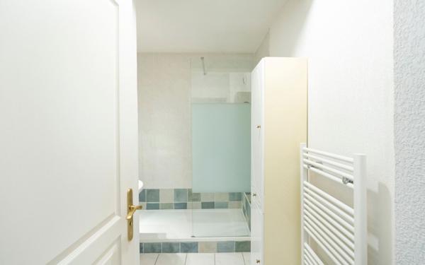 Appartement à vendre    3 pièces • 71,73 m2 Bayonne