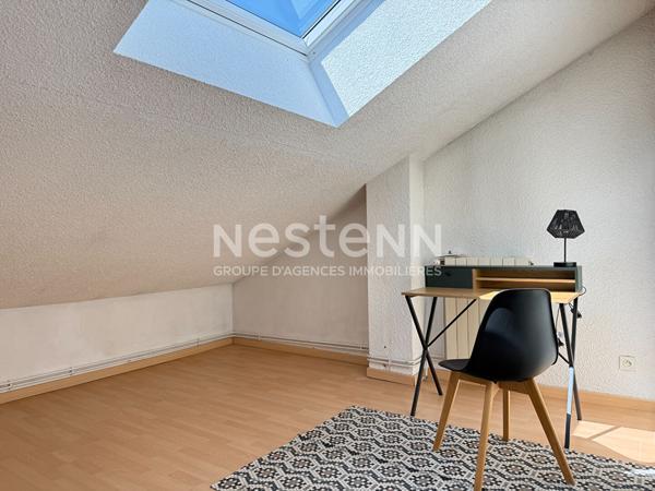 IMMEUBLE - QUARTIER FAUBOUR/MIRIBEL - 3 GARAGES - TERRAIN
