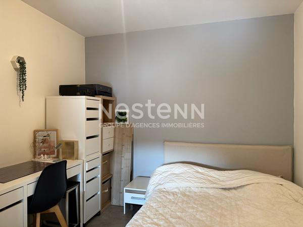 IMMEUBLE - QUARTIER FAUBOUR/MIRIBEL - 3 GARAGES - TERRAIN