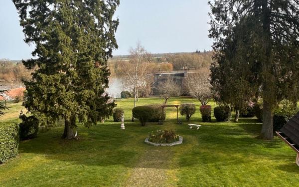 Maison à vendre    6 pièces •  Beaugency