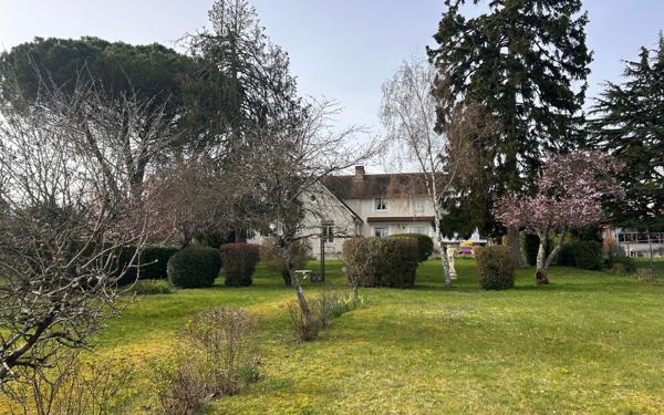 Maison à vendre    6 pièces •  Beaugency