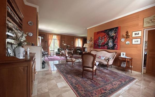 Maison à vendre    6 pièces •  Beaugency