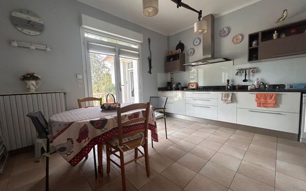 Maison à vendre    6 pièces •  Beaugency