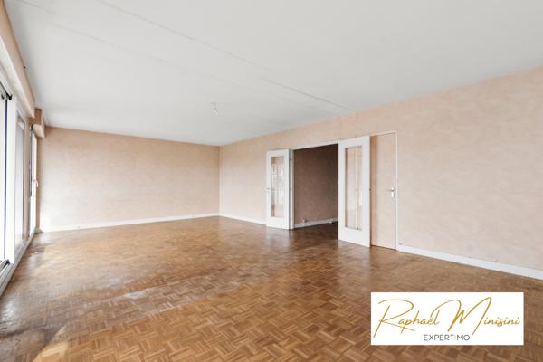 Versailles (78000) Appartement 5 pièces très lumineux, traversant EST-OUEST avec balcon