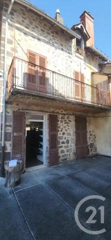 Immeuble à vendre  200 m 2   POLMINHAC  - 15