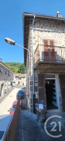 Immeuble à vendre  200 m 2   POLMINHAC  - 15
