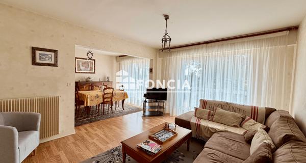 À vendre Appartement 4 pièces 94.03 m² - Vannes 56000
