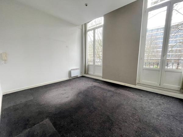 Bureaux Lille 90.10 m2 , Lille