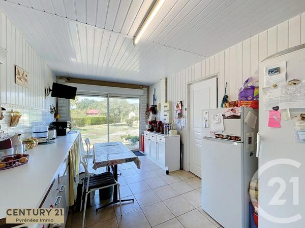 Maison à vendre  4 pièces - 107,70 m 2   LOURES BAROUSSE  - 65