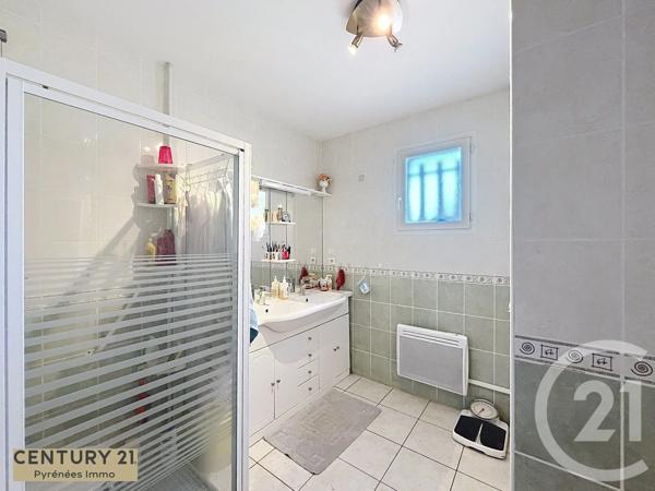 Maison à vendre  4 pièces - 107,70 m 2   LOURES BAROUSSE  - 65