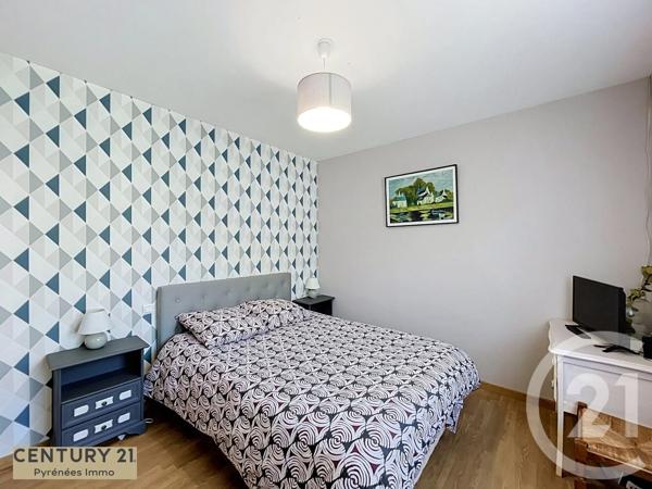 Maison à vendre  4 pièces - 107,70 m 2   LOURES BAROUSSE  - 65