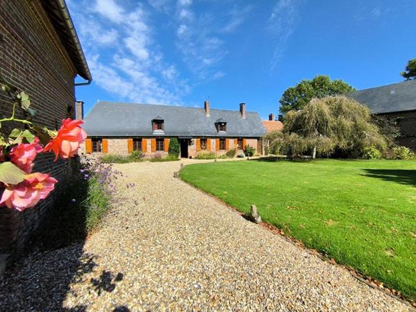 Corps de ferme Forges les Eaux 8 pièce(s) 147.83 m2