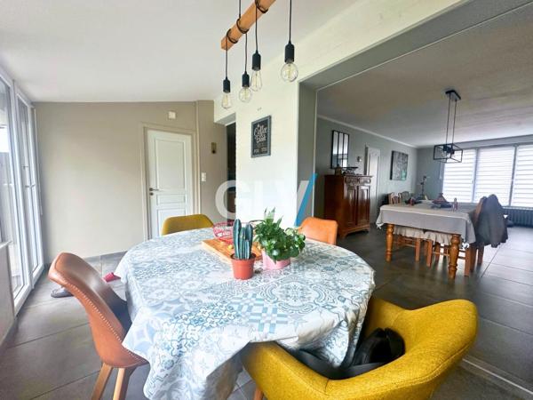 Maison bâtir 1960 avec jardin + 2 garages , Faches thumesnil