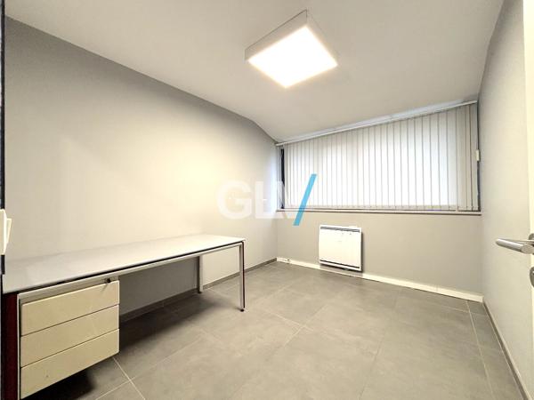 Bureaux Villeneuve d'Ascq 40 pièce(s) 750 m2 , Villeneuve d ascq
