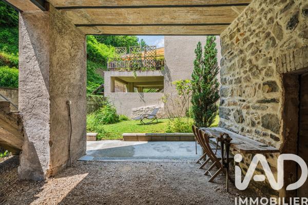 Maison à vendre 7 pièces 162 m² Le Gua