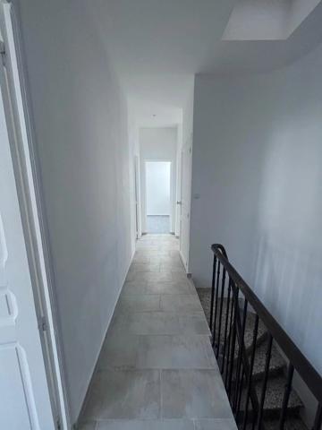 Vente                                                      Immeuble
                        
                     6 pièces                      109 m2                     à Perpignan