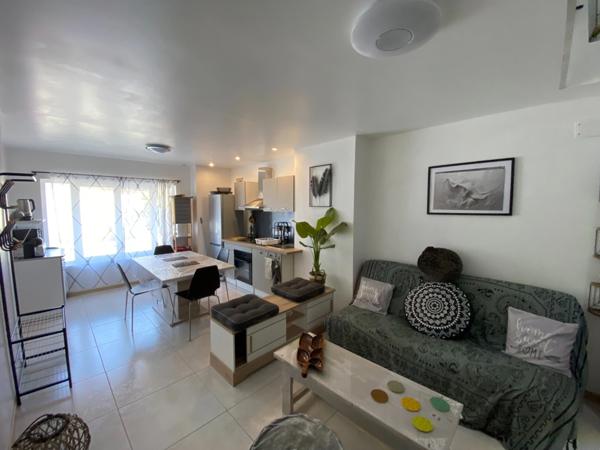 Appartement de charme totalement rénové de 3 pièces centre historique de SAINT SEVER (40)