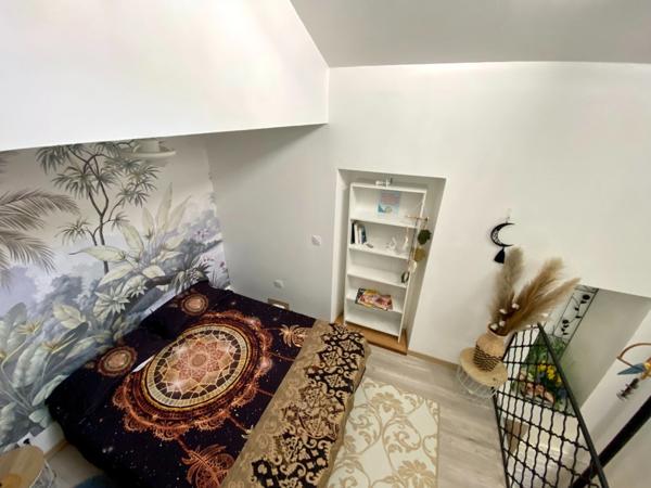 Appartement de charme totalement rénové de 3 pièces centre historique de SAINT SEVER (40)