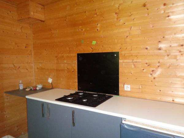 Dpt Yonne (89), à vendre BLENEAU Garage 90m2 avec maison à rénover 6 pièces 130m2