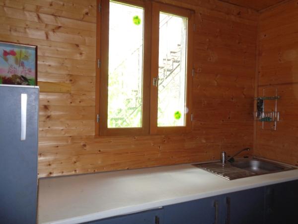 Dpt Yonne (89), à vendre BLENEAU Garage 90m2 avec maison à rénover 6 pièces 130m2