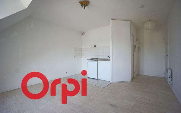 Appartement à louer    1 pièce •  Bernay