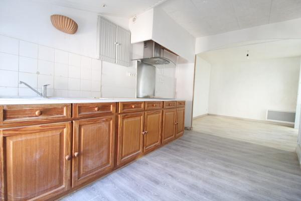 Saint-Affrique (12400) Appartement Type 2 bis 50 m² avec grenier et cave