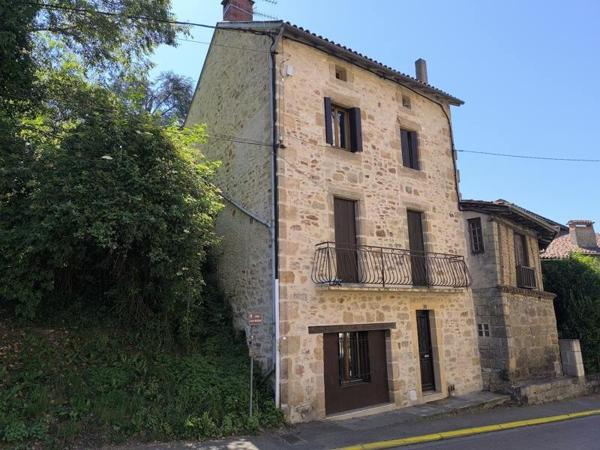 Immeuble à vendre 265 500 € Figeac 115 m² DPE E