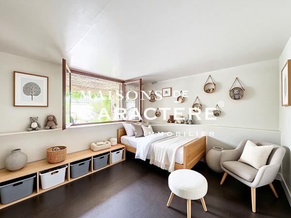 Maison de charme individuelle de 90m2 & jardin à 10 mn à pied des écoles et commerces