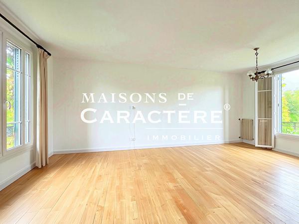 Maison de charme individuelle de 90m2 & jardin à 10 mn à pied des écoles et commerces