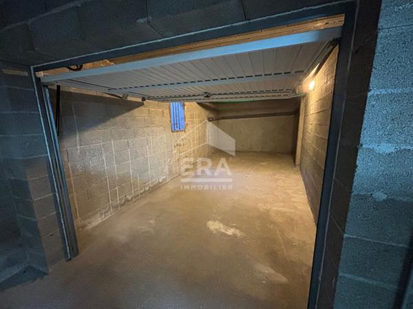 PERPIGNAN - Garage spacieux à louer avenue Shaekespeare