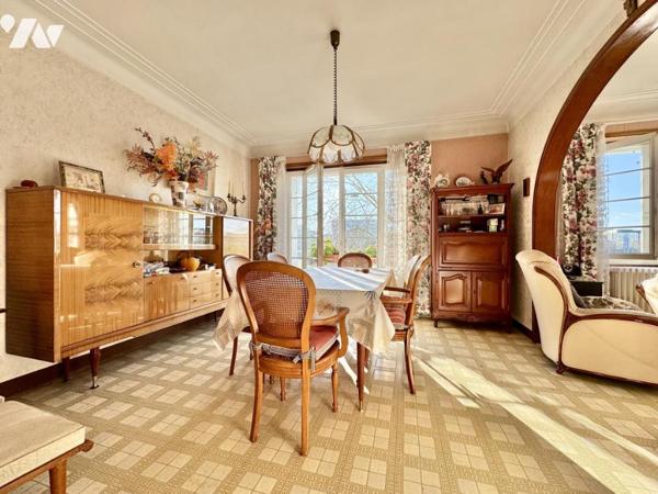 Maison de 7 pièces – 167 m² – Secteur Cité des Congrès  