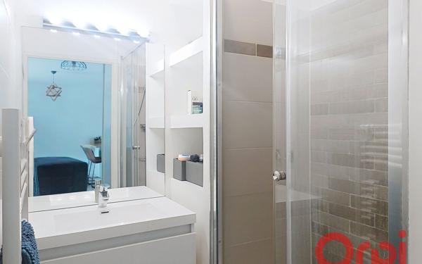 Appartement à vendre    2 pièces • 42 m2 Castelnau-le-Lez