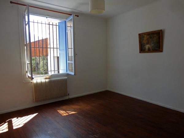 Dpt Pyrénées Orientales (66), à vendre PRADES appartement 4 pièces 83 m² avec garage