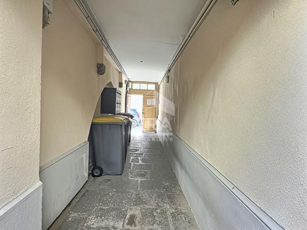 Immeuble de rapport - Centre historique de Montferrand ? 5 logements, cour et jardin