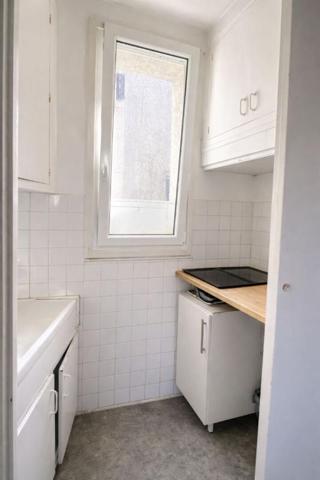 Paris  16 EME  Appartement 2 pièce(s) 26 m2