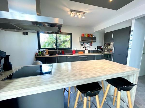 Membrolle sur longuenee (49770) Contemporaine au coeur de la nature
